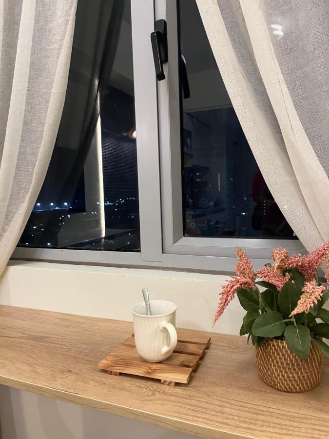 Aesthetic Functional Minimalist Space Sunvida Tower Sv1716 Cebu Esterno foto